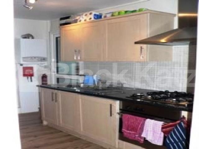 			Stunning New instruction!!!, 2 Bedroom, 1 bath, 1 reception Flat			 Glynde reach, Harrison street, Euston / Kings cross